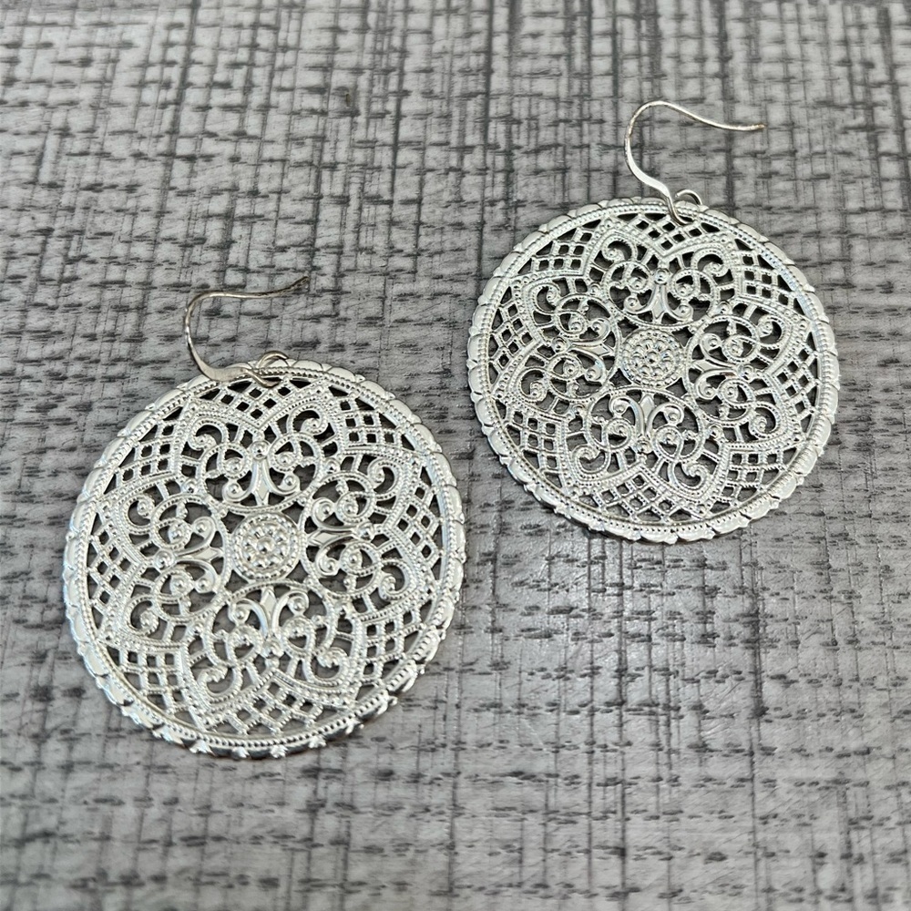 Silver Tone Pierced Floral Circular Dangle Earrings